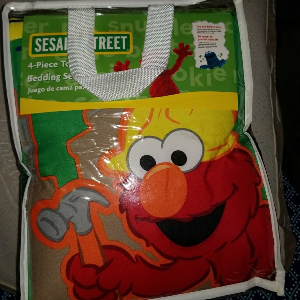 Sesame street 4 piece toddler bedding